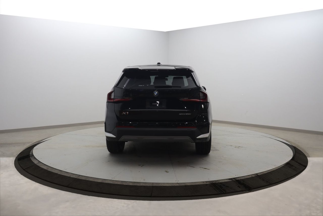 2025 BMW X1 VIN WBX73EF0XS5166643 Black Chicoutimi - photo #4
