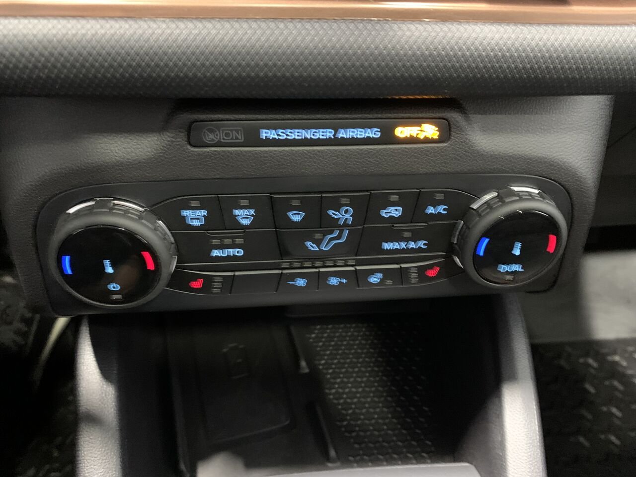 2024 Ford Bronco Sport OUTER BANKS Grey Châteauguay - photo #32