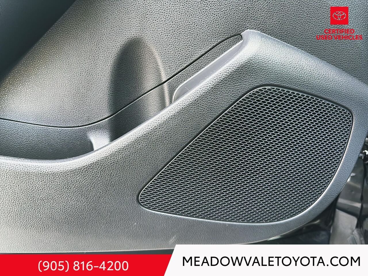 2026 Toyota Corolla Cross Top of the line Corolla Cross. Low Km's and comes with dash camera and cargo liner Black Mississauga - photo #11
