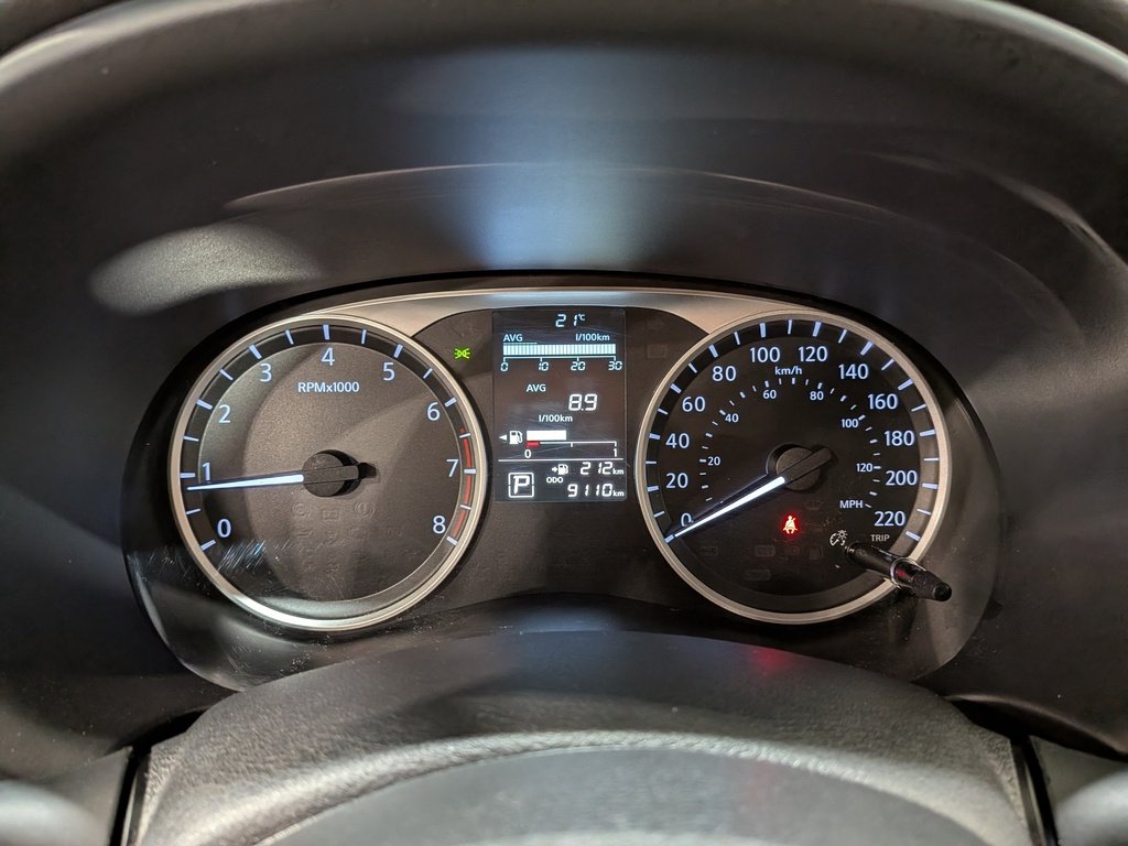 2024 Nissan Kicks S FWD White Val-David - photo #16