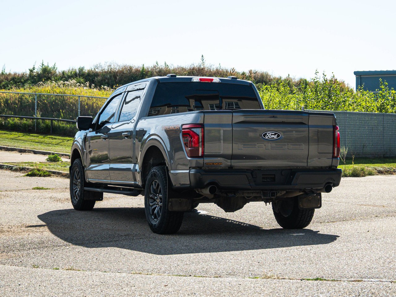 2025 Ford F-150 Tremor 4WD SuperCrew 5.5' Box Grey Sherwood Park - photo #11