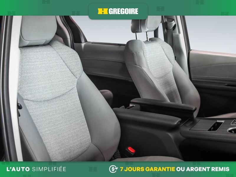 2023 Toyota Sienna Black Blainville - photo #31