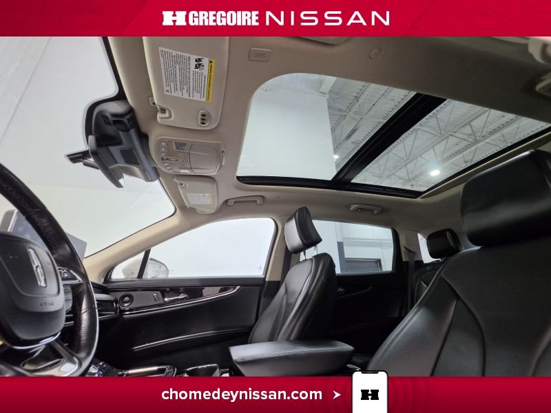 2022 Lincoln Nautilus Grey Saint-Eustache - photo #16