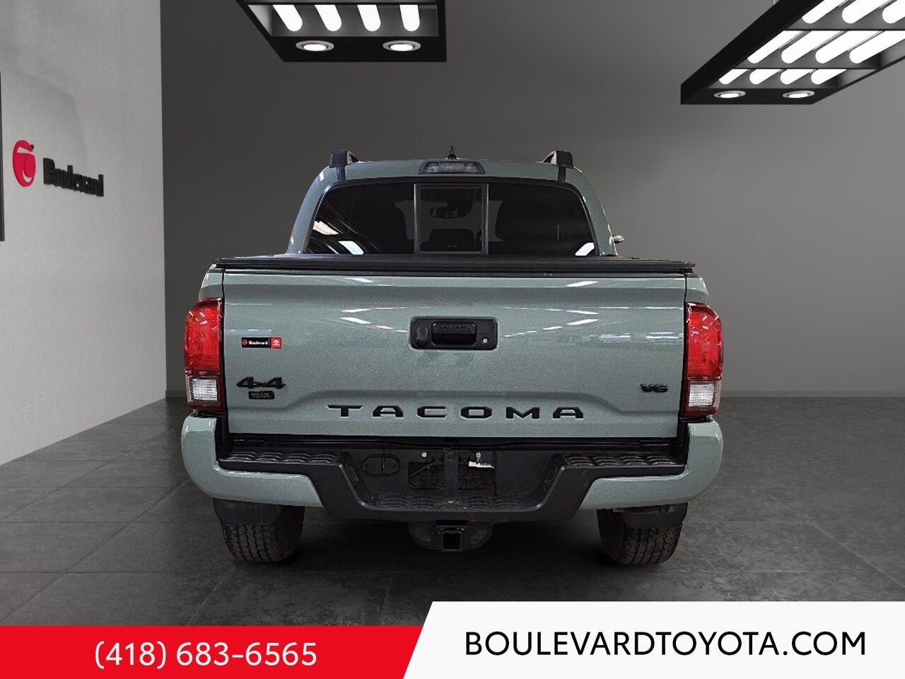 Toyota Tacoma 100089A-122 | DOUBLE CAB 4X4 EMP.COURT 2023 Gris Québec - photo #4