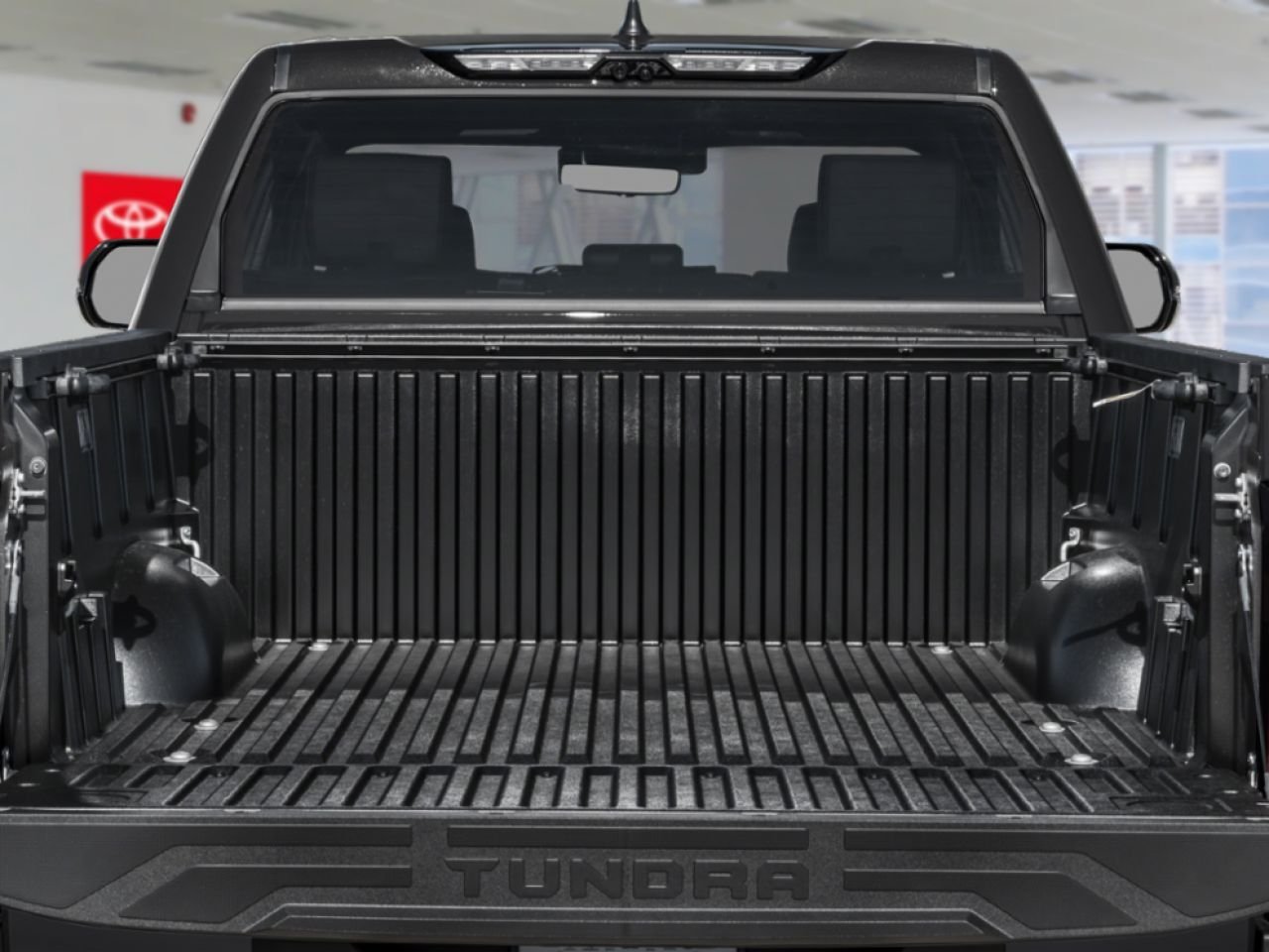 2026 Toyota TUNDRA 99485 | PLATINE HYBRIDE Red Québec - photo #4