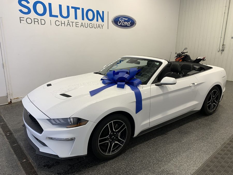 2022 Ford Mustang EcoBoost décapotable White