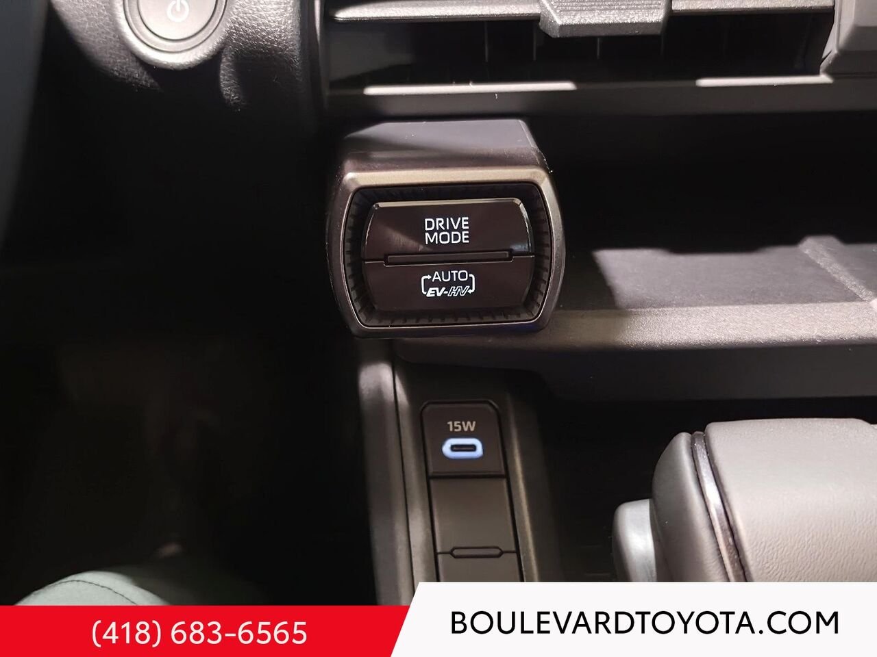 2026 Toyota RAV4 PRIME 550016-45 | SE PHEV, AWD Brown Québec - photo #13