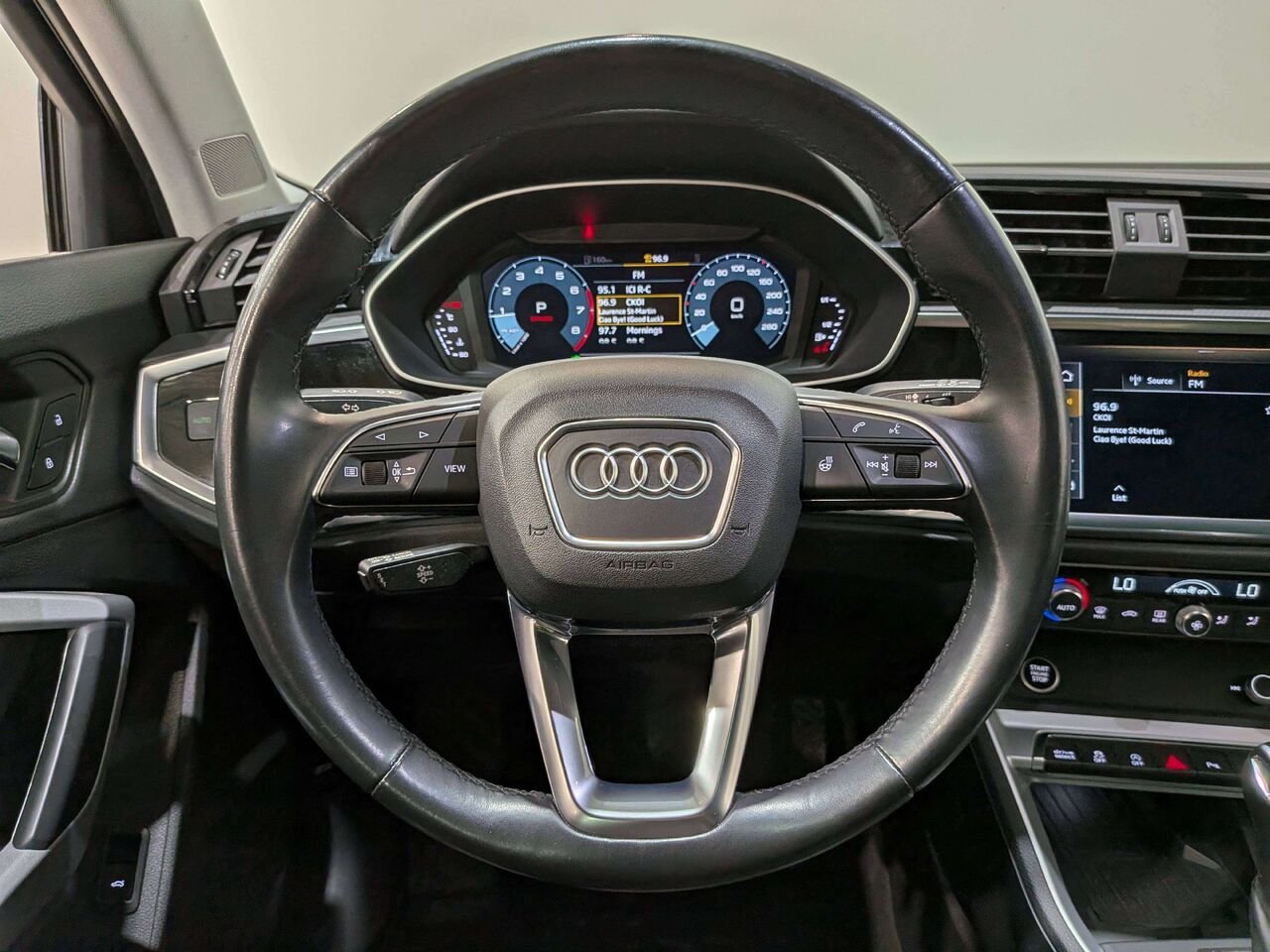 2021 Audi Q3 Progressiv 40 TFSI quattro White Val-David - photo #14