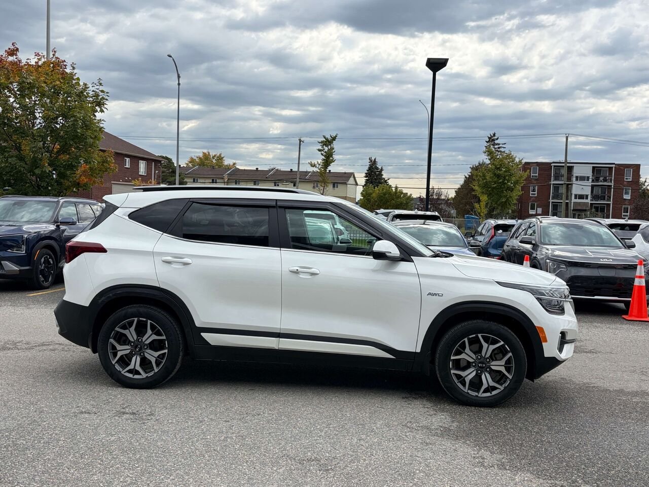 Kia Seltos 2021 Blanc Gatineau - photo #6