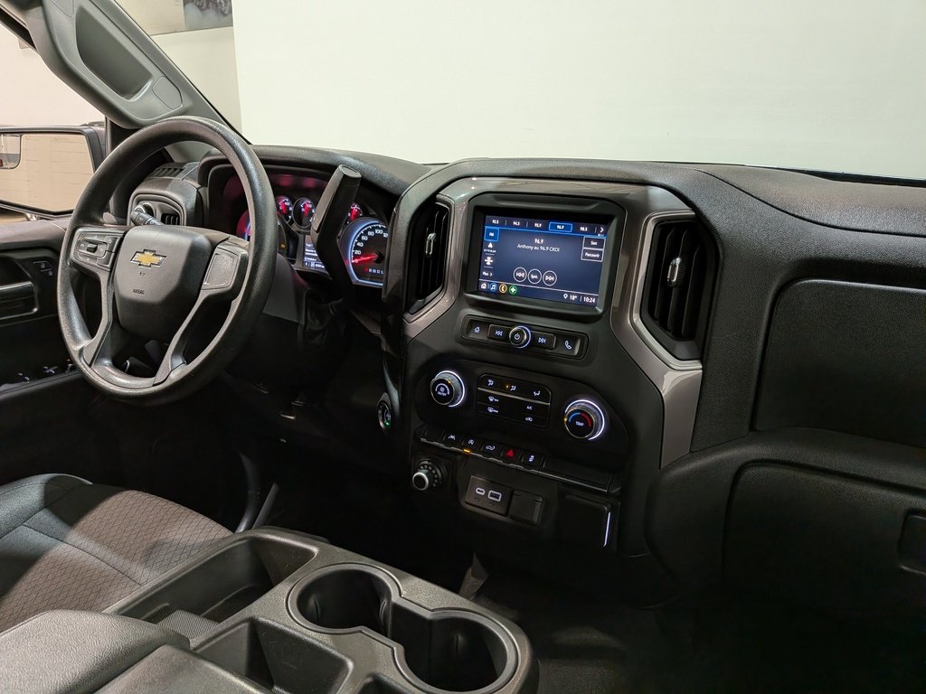 2022 Chevrolet Silverado 1500 4WD Crew Cab 157" Custom Black Val-David - photo #18