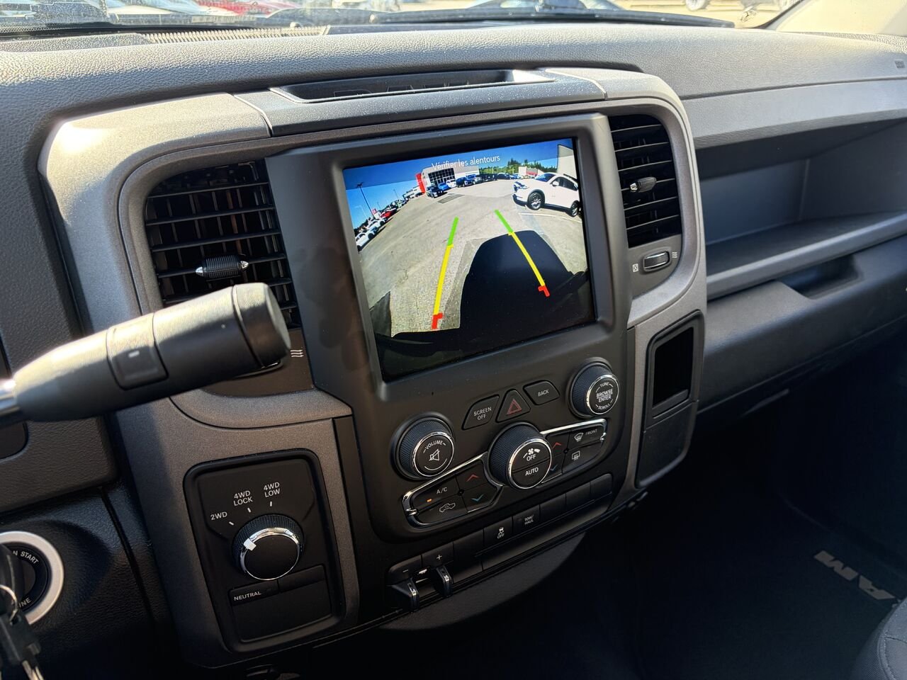 2019 Ram 1500 Classic gray Notre-Dame-des-Prairies - photo #4