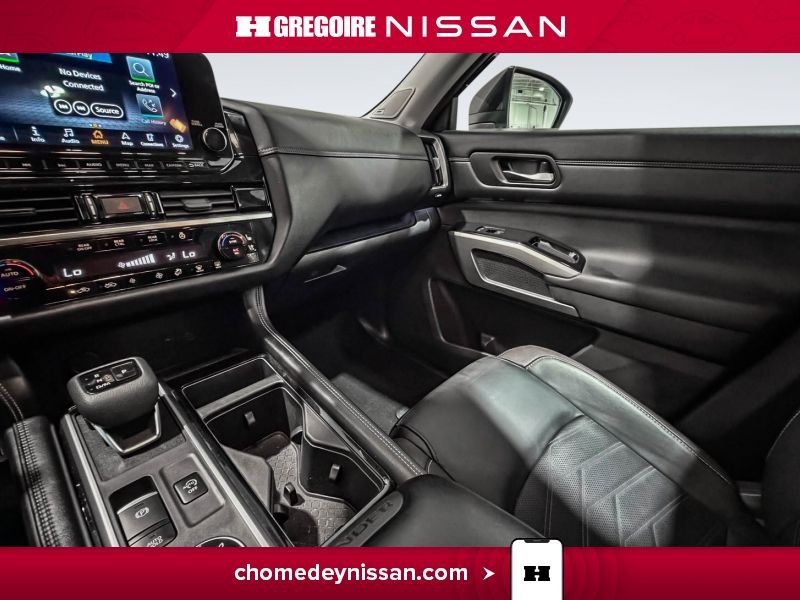 2024 Nissan Pathfinder Black Saint-Eustache - photo #22