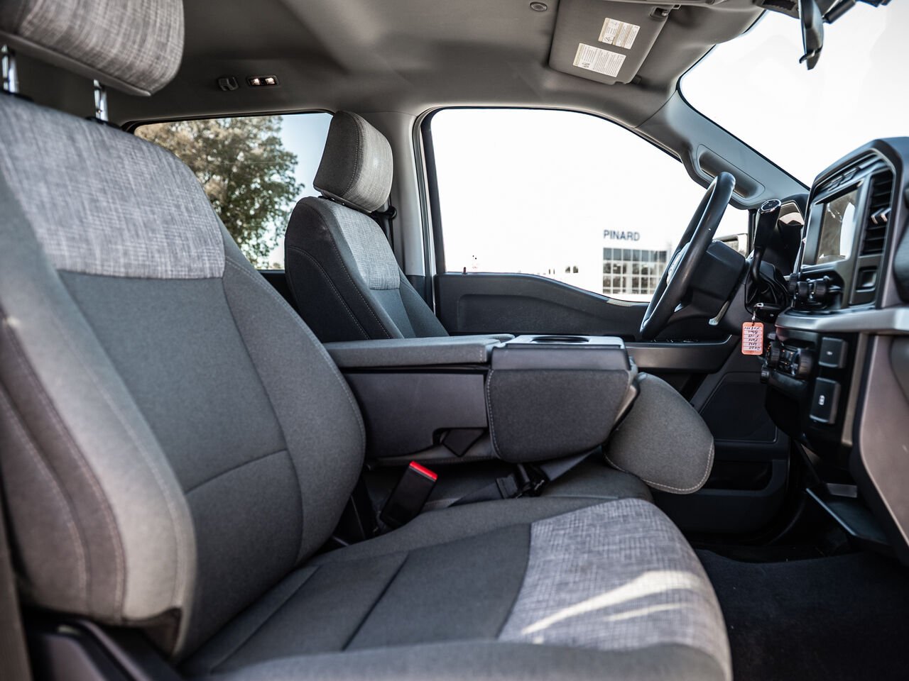 2023 Ford F-150 White Sainte-Julienne - photo #30