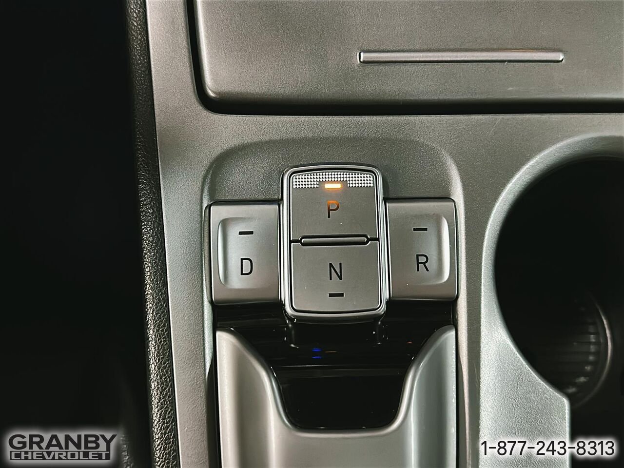2023 Hyundai Kona Electric Ultimate TA | 25-0548A Red Granby - photo #18