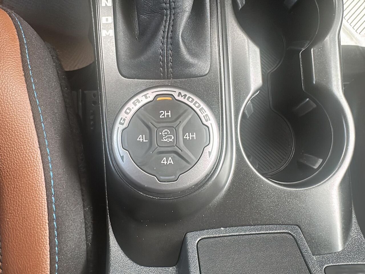 2022 Ford Bronco Orange Rouyn-Noranda - photo #11