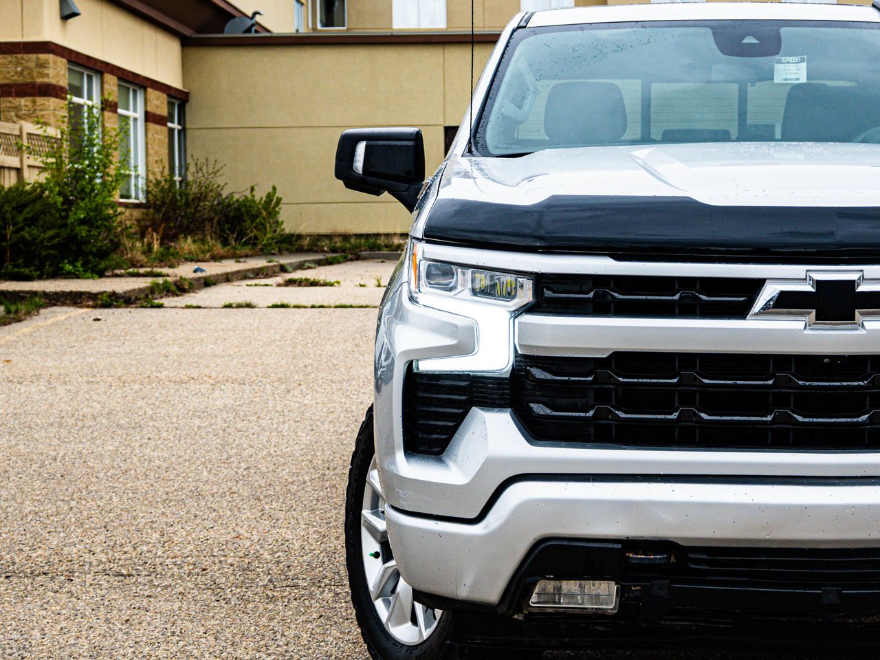 2022 Chevrolet Silverado 1500 4WD Crew Cab 147 RST Grey Sherwood Park - photo #5
