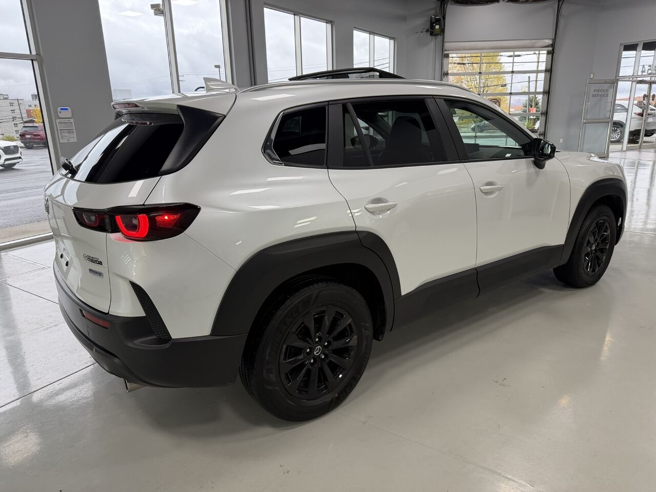 Mazda CX-50 hybride 2025 Blanc Lac Mégantic - photo #4