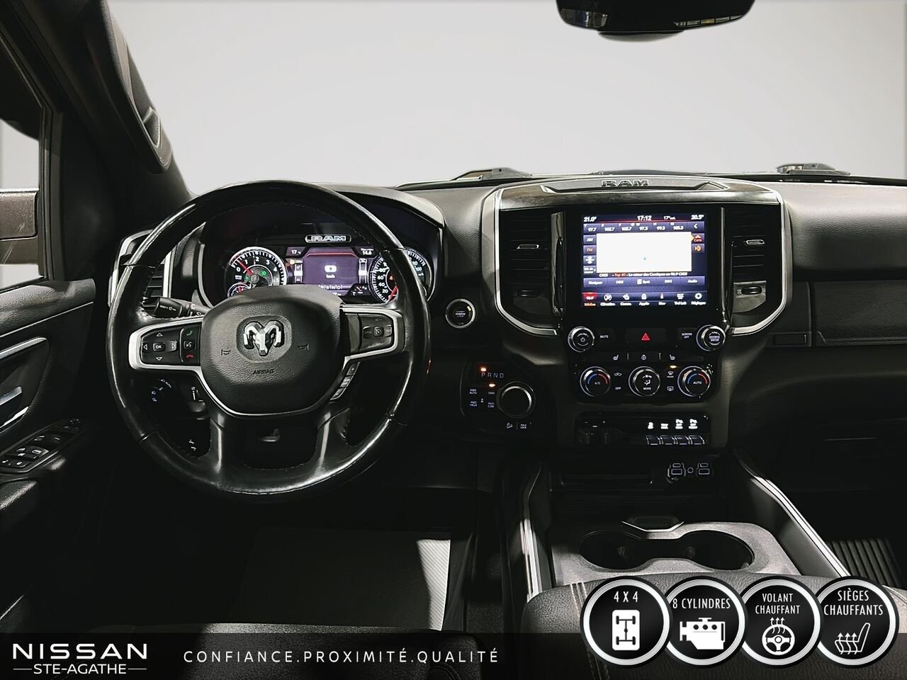 2020 Ram 1500 BIG HORN QUAD CAB 4X4 | V8 HEMI ETORQUE | APPLE CARPLAY | ATTELAGE DE REMORQUAGE White Saint-Jérôme - photo #10