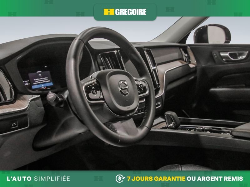 Volvo XC60 822801 | Plus Dark Theme AWD AUTO AC CUIR TOIT NAV MAGS CAM 2023 Gris Laval - photo #11