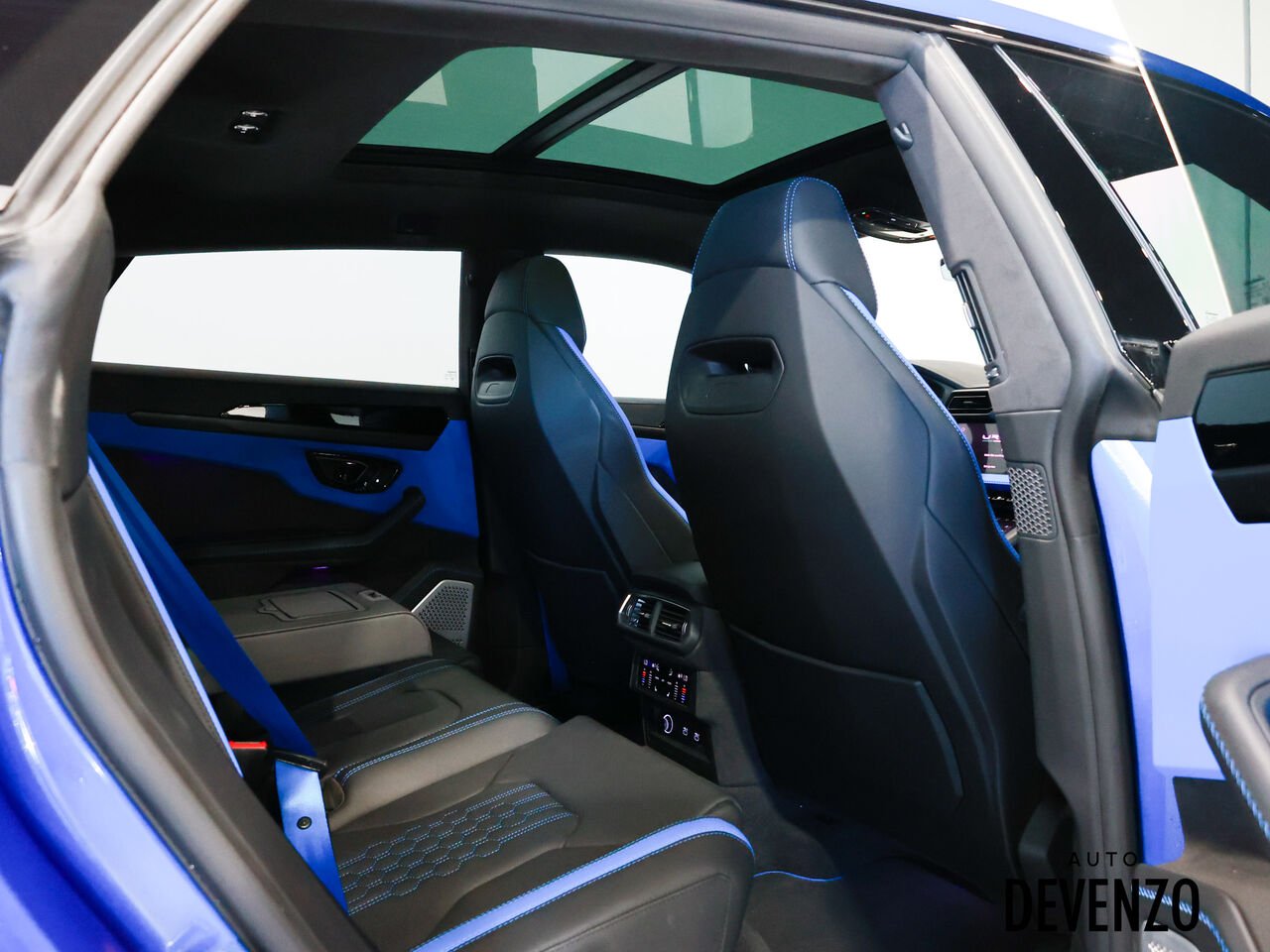 Lamborghini Urus 2025 Bleu Saint-Eustache - photo #6