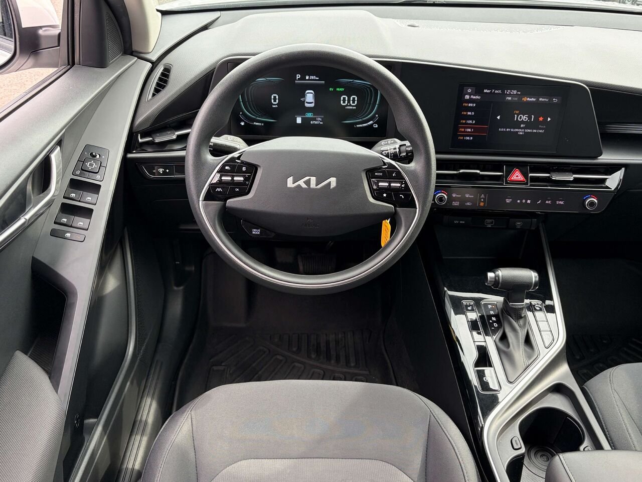 Kia Niro 2023 Blanc Gatineau - photo #13