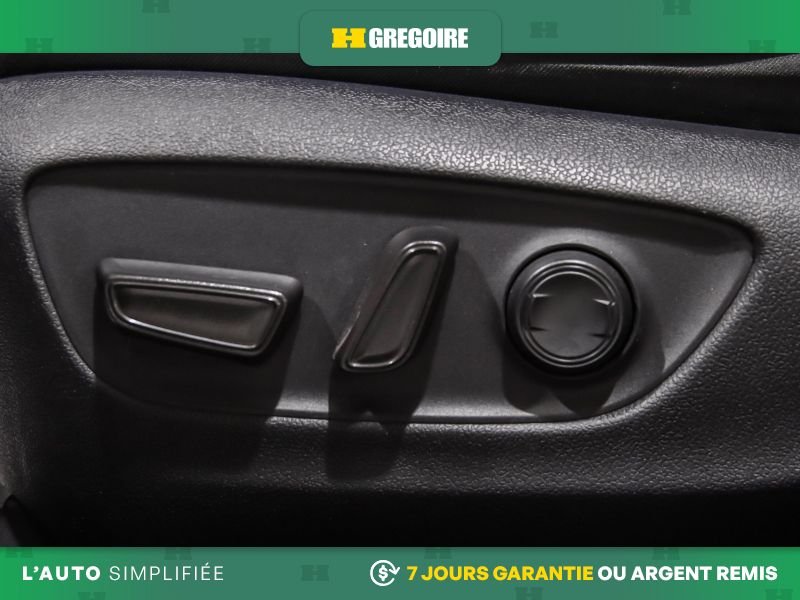Toyota Rav 4 2019 Rouge Blainville - photo #13