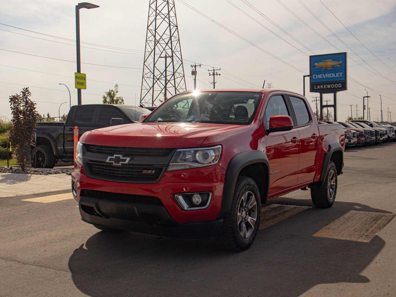 2018 Chevrolet Colorado 4WD Crew Cab 128.3 Z71 Red Sherwood Park - photo #3