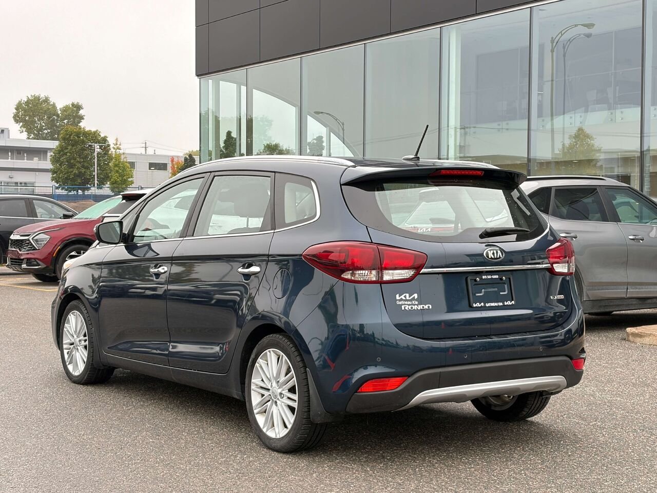 2017 Kia Rondo Blue Gatineau - photo #3