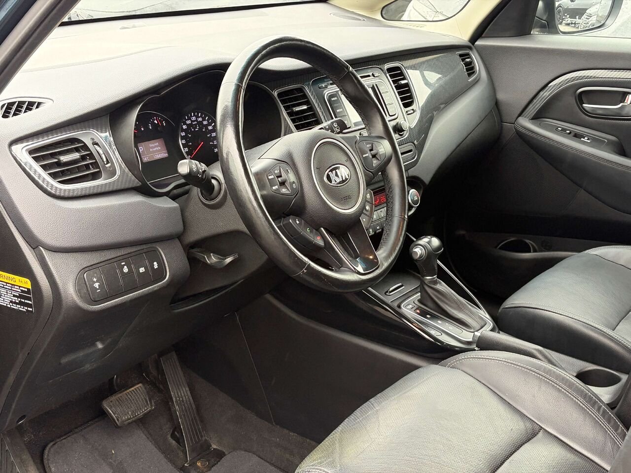 2017 Kia Rondo Blue Gatineau - photo #11