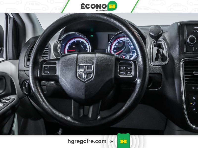 2017 Dodge GR Caravan White Laval - photo #13