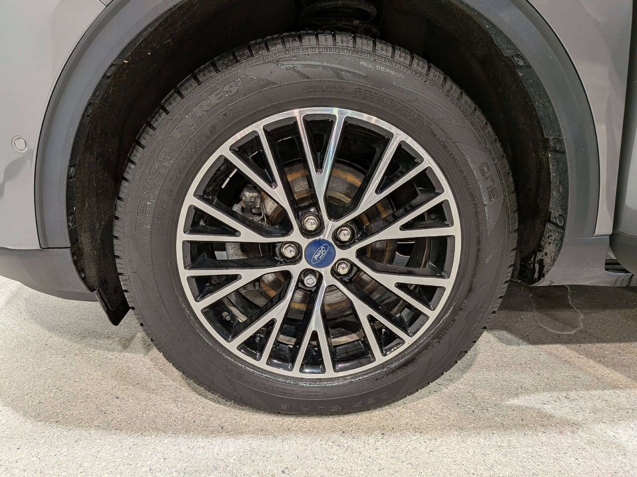 2022 Ford Escape Titanium Plug-In Hybrid FWD Grey Val-David - photo #37