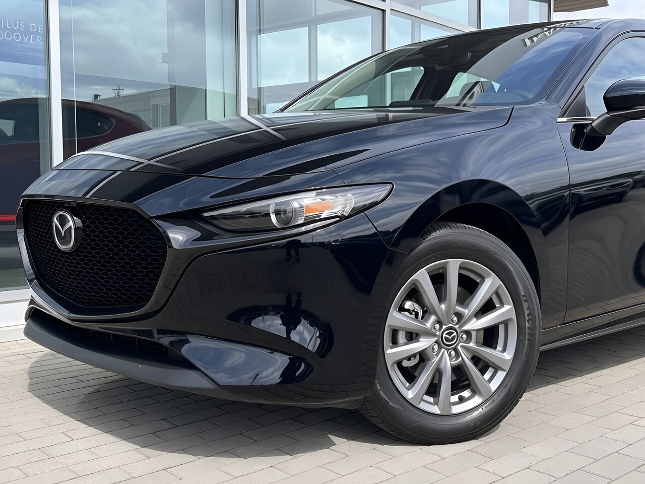 2026 MAZDA Mazda3 Sport Jet Black Mica Notre-Dame-des-Prairies - photo #4