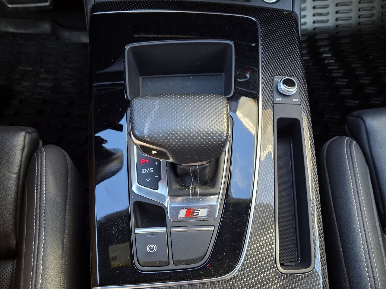 Audi SQ5 Technik 2021 Noir Granby - photo #17