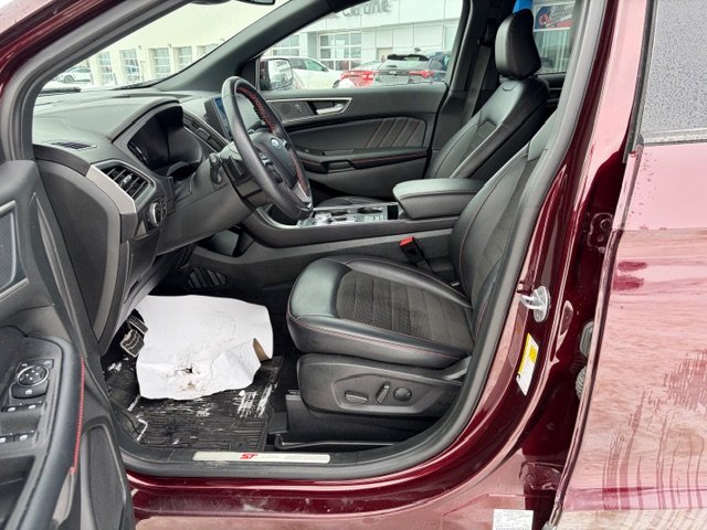 Ford EDGE AWD ST-Line 2024 Rouge Chibougamau - photo #8