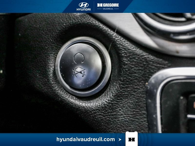 2016 Mercedes Benz GLA Black Saint-Eustache - photo #24