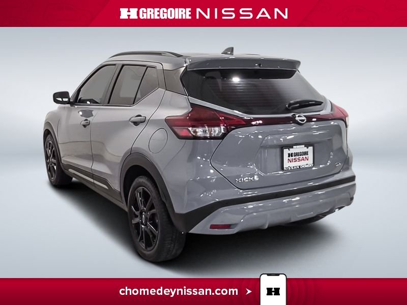 2023 Nissan Kicks Grey Laval - photo #5