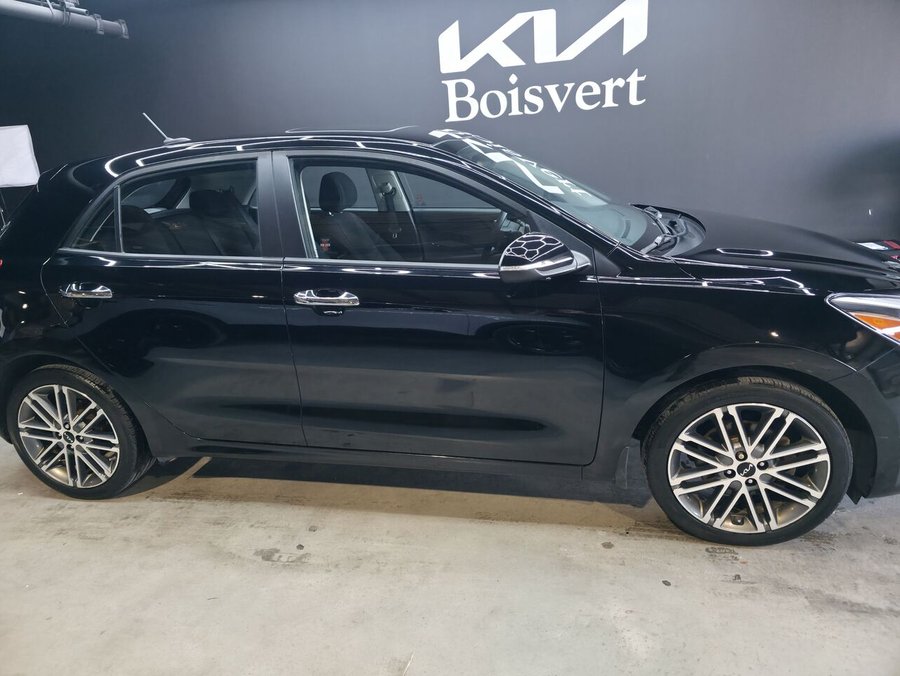 Kia Rio 5 portes EX Premium IVT *Disponibilité limitée* 2023 Noir