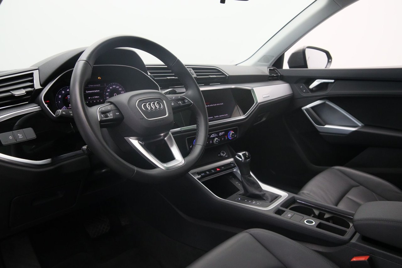 Audi Q3 2025 Argent Baie-Comeau - photo #6