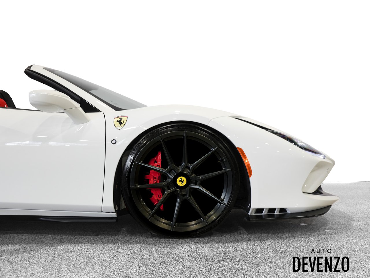 2023 Ferrari F8 Spider White Saint-Eustache - photo #5