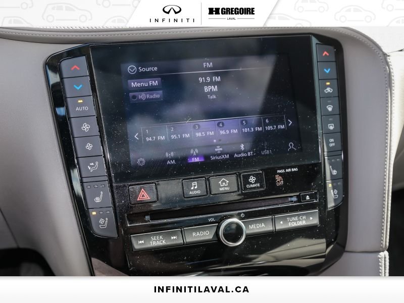 Infiniti QX50 IR1958 | SENSORY CUIR TOIT NAVI MAGS 20 POUCES 2023 Laval - photo #17