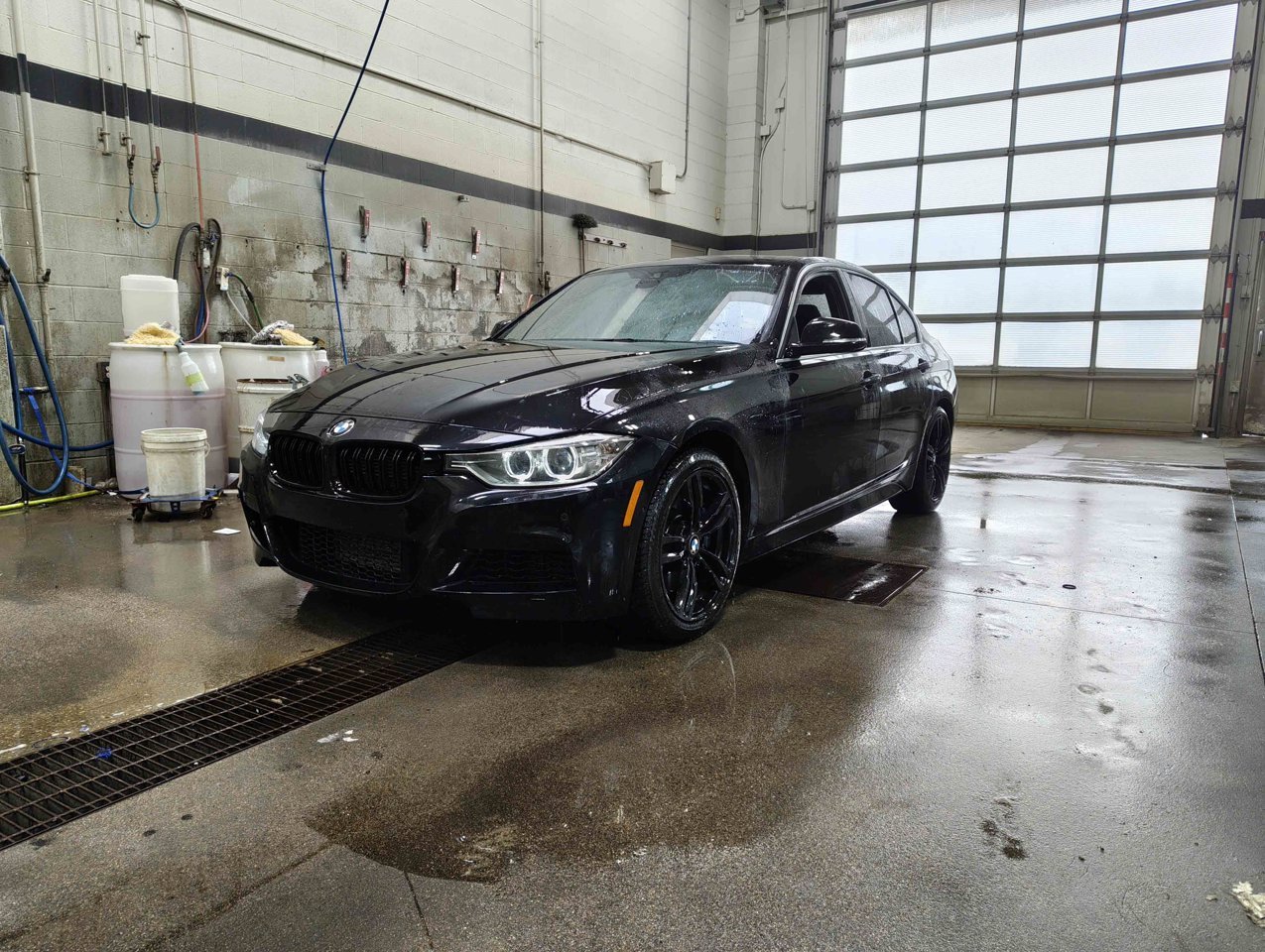 2015 BMW 3 Series 4dr Sdn 335i xDrive AWD Black Sherwood Park - photo #3