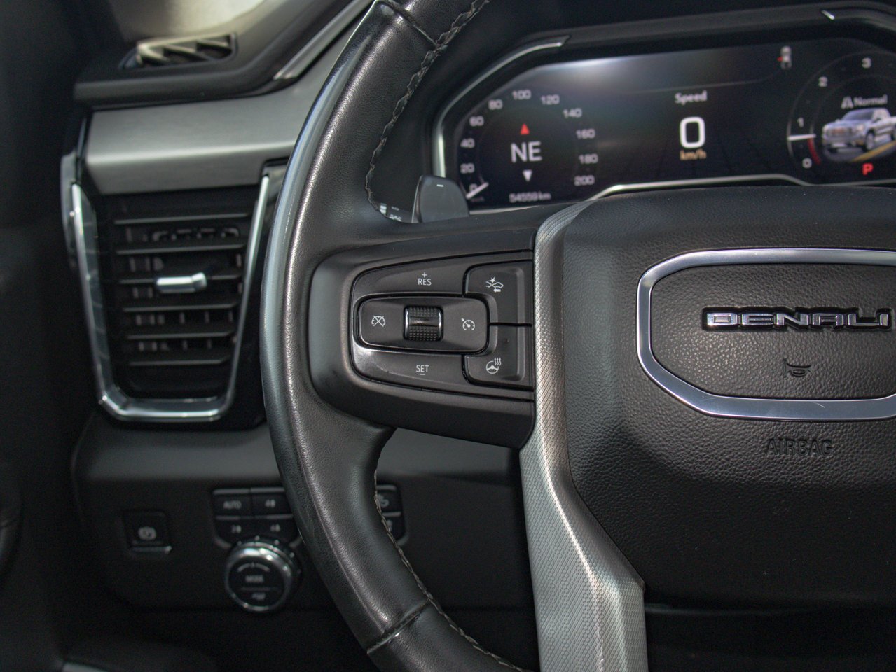 2025 GMC Sierra 1500 4WD Crew Cab 147 Denali Grey Sherwood Park - photo #25