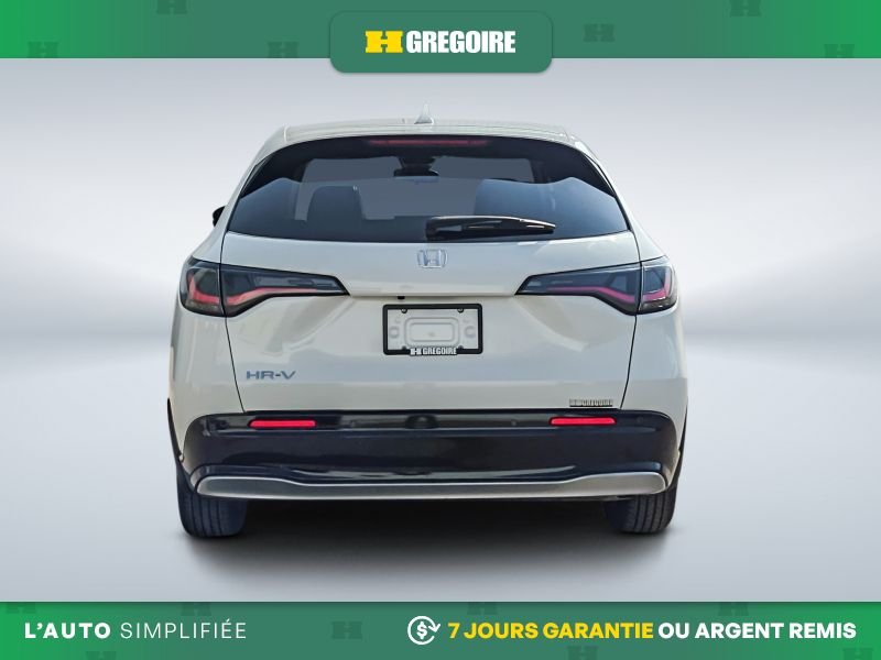 2024 Honda HR-V White Blainville - photo #7