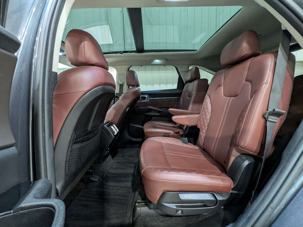 2022 Kia Sorento SX AWD w/Burgundy Leather Grey Val-David - photo #10