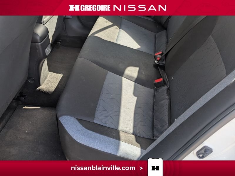 Nissan Versa 2025 Blanc Laval - photo #16
