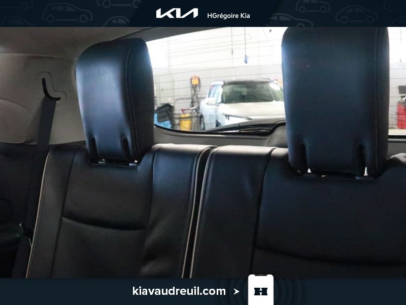 2016 Infiniti QX60 Black Blainville - photo #14