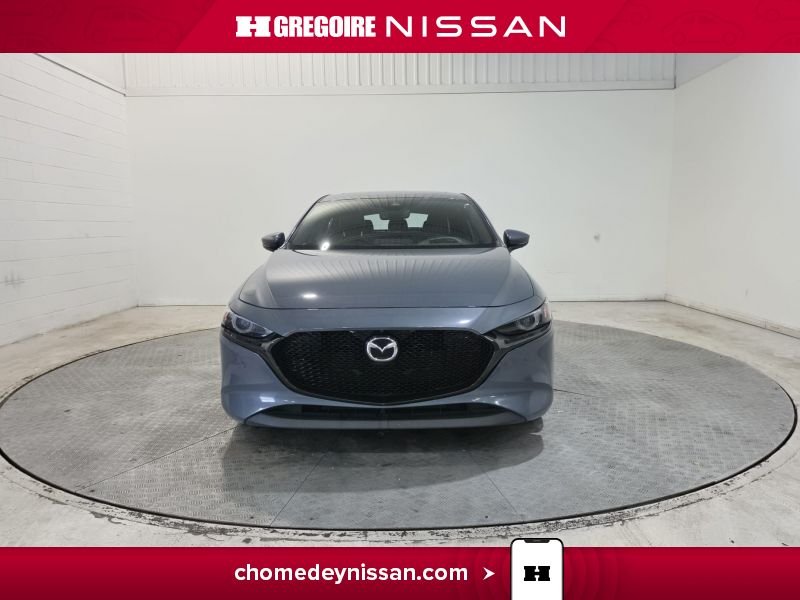 Mazda 3 CH7343 | GT * AWD * Mag * Toit * Cuir * Carplay 2023 Gris Laval - photo #1