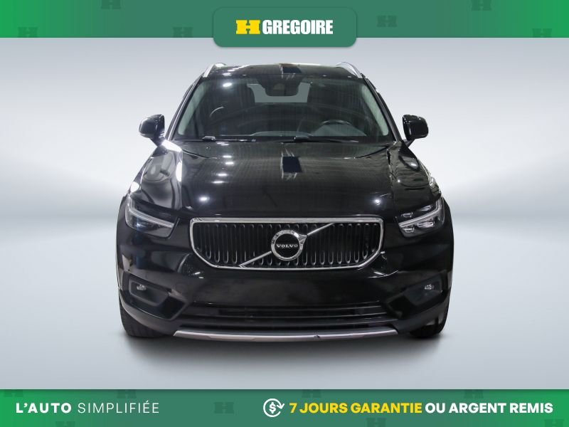 2021 Volvo XC40 Black Laval - photo #1