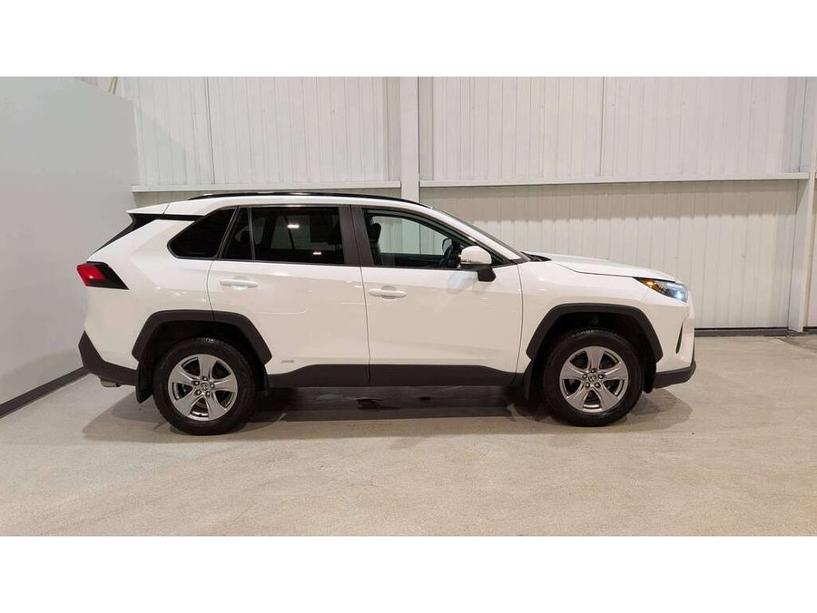 Toyota RAV4 Hybrid XLE AWD 2022 Blanc