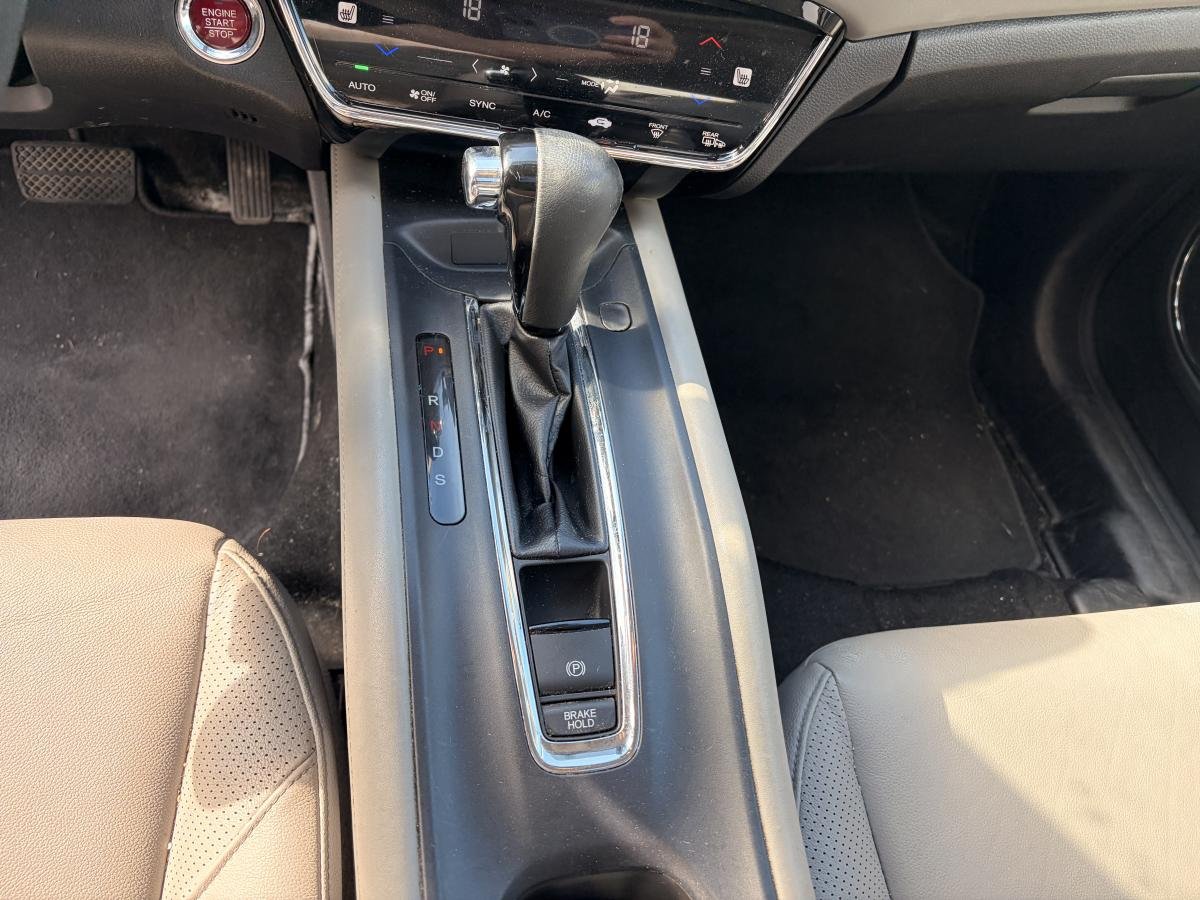 Honda HR-V 2016 deep ocean pearl (b594p)  - photo #15